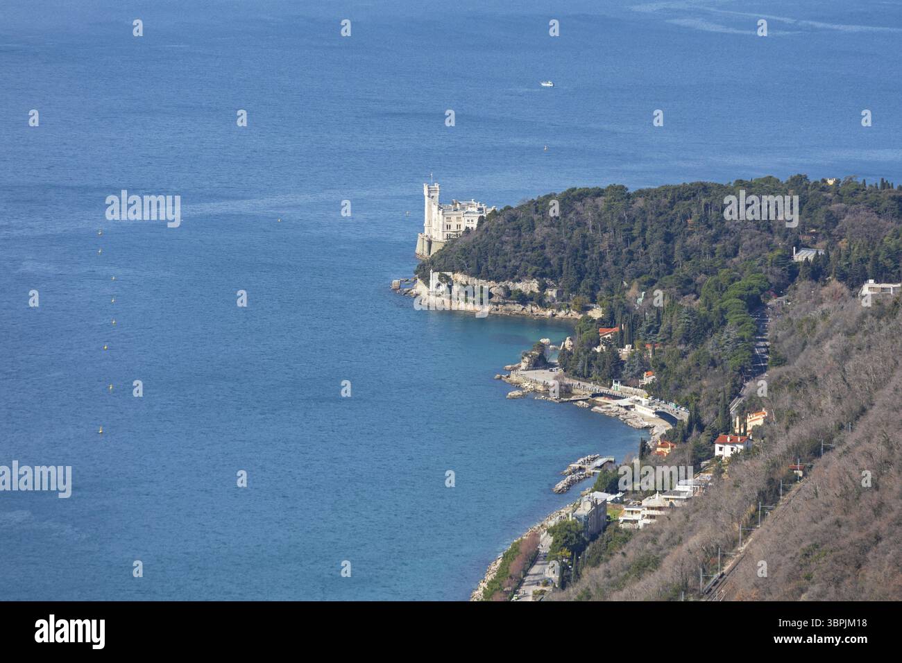 Veduta aerea del Castello di Miramare vicino a Trieste Italia, Trieste, Italia, Europa Foto Stock