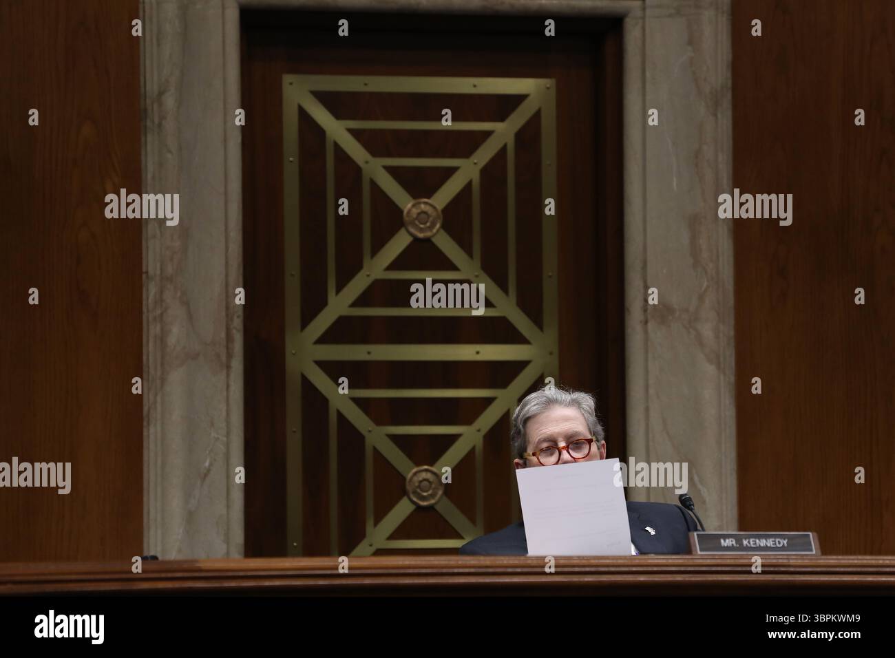 16 giugno 2020, Washington, District of Columbia, USA: Il senatore degli Stati Uniti John Neely Kennedy (repubblicano della Louisiana) parla durante un'audizione della sottocommissione per gli stanziamenti del Senato degli Stati Uniti su Capitol Hill 16 giugno 2020 a Washington, DC. La sottocommissione ha ascoltato la testimonianza di Ajit Pai, presidente della Federal Communications Commission (FCC), sulla supervisione del programma di aste spettro della Federal Communications Commission per l'esercizio fiscale 2021 (immagine di credito: © Chip Somodevilla/CNP via ZUMA Wire) Foto Stock