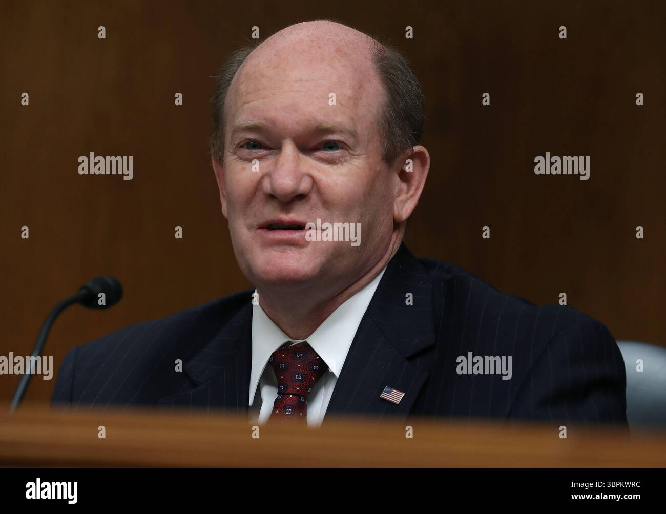 16 giugno 2020, Washington, District of Columbia, USA: Il senatore degli Stati Uniti Chris Coons (democratico del Delaware) parla durante un'audizione della sottocommissione per gli stanziamenti del Senato degli Stati Uniti su Capitol Hill 16 giugno 2020 a Washington, DC. La sottocommissione ha ascoltato la testimonianza di Ajit Pai, presidente della Federal Communications Commission (FCC), sulla supervisione del programma di aste spettro della Federal Communications Commission per l'esercizio fiscale 2021 (immagine di credito: © Chip Somodevilla/CNP via ZUMA Wire) Foto Stock