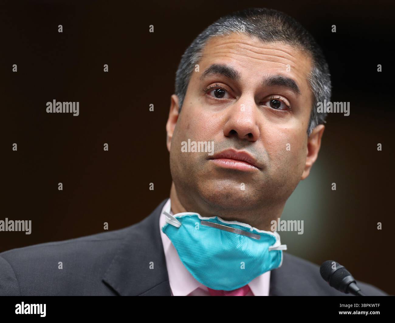 16 giugno 2020, Washington, Distretto di Columbia, Stati Uniti: Ajit Pai, Presidente della Federal Communications Commission (FCC), testimonia durante un'audizione della sottocommissione per gli stanziamenti del Senato degli Stati Uniti a Capitol Hill il 16 giugno 2020 a Washington, DC. le audizioni si concentrano sulla supervisione del programma di aste dello spettro della Federal Communications Commission per l'anno fiscale 2021 (Credit Image: © Chip Somodevilla/CNP via ZUMA Wire) Foto Stock