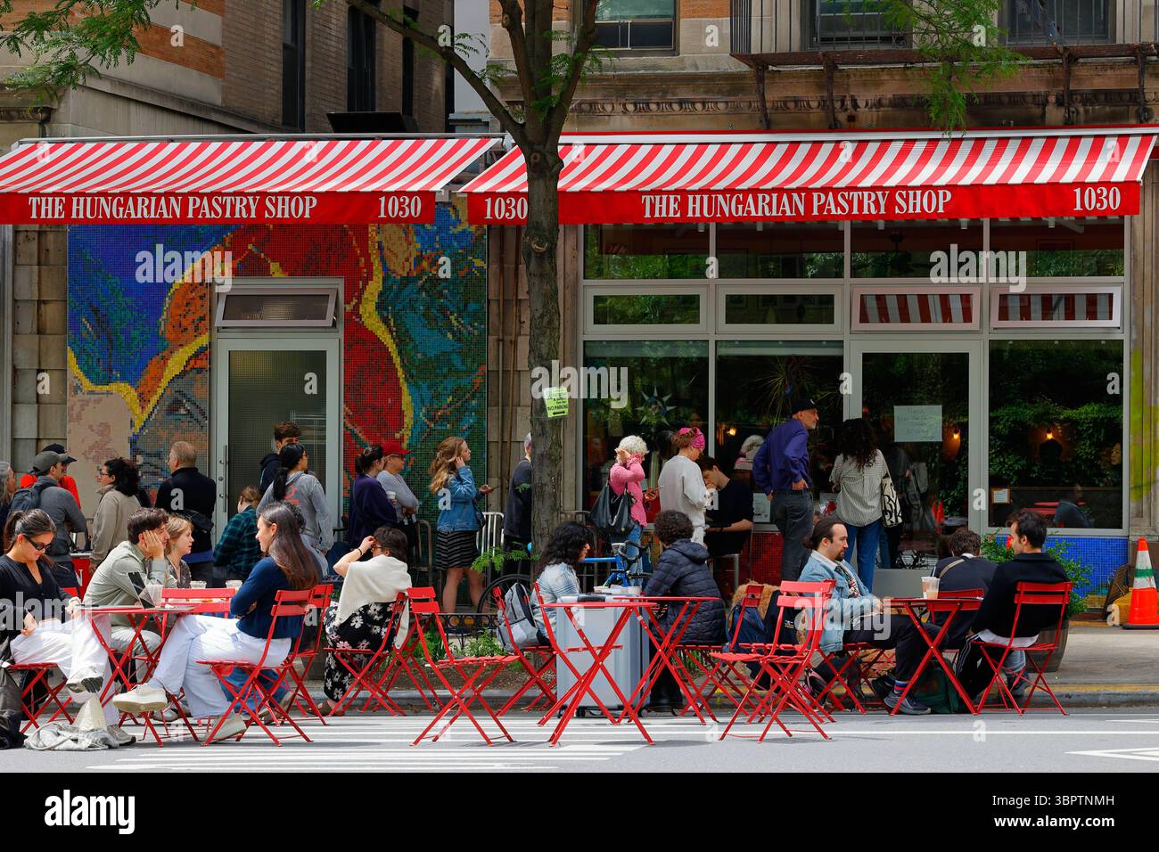 La pasticceria ungherese, 1030 Amsterdam Ave, New York, New York, negozio di NYC di una pasticceria e caffetteria a Morningside Heights a Manhattan. Foto Stock