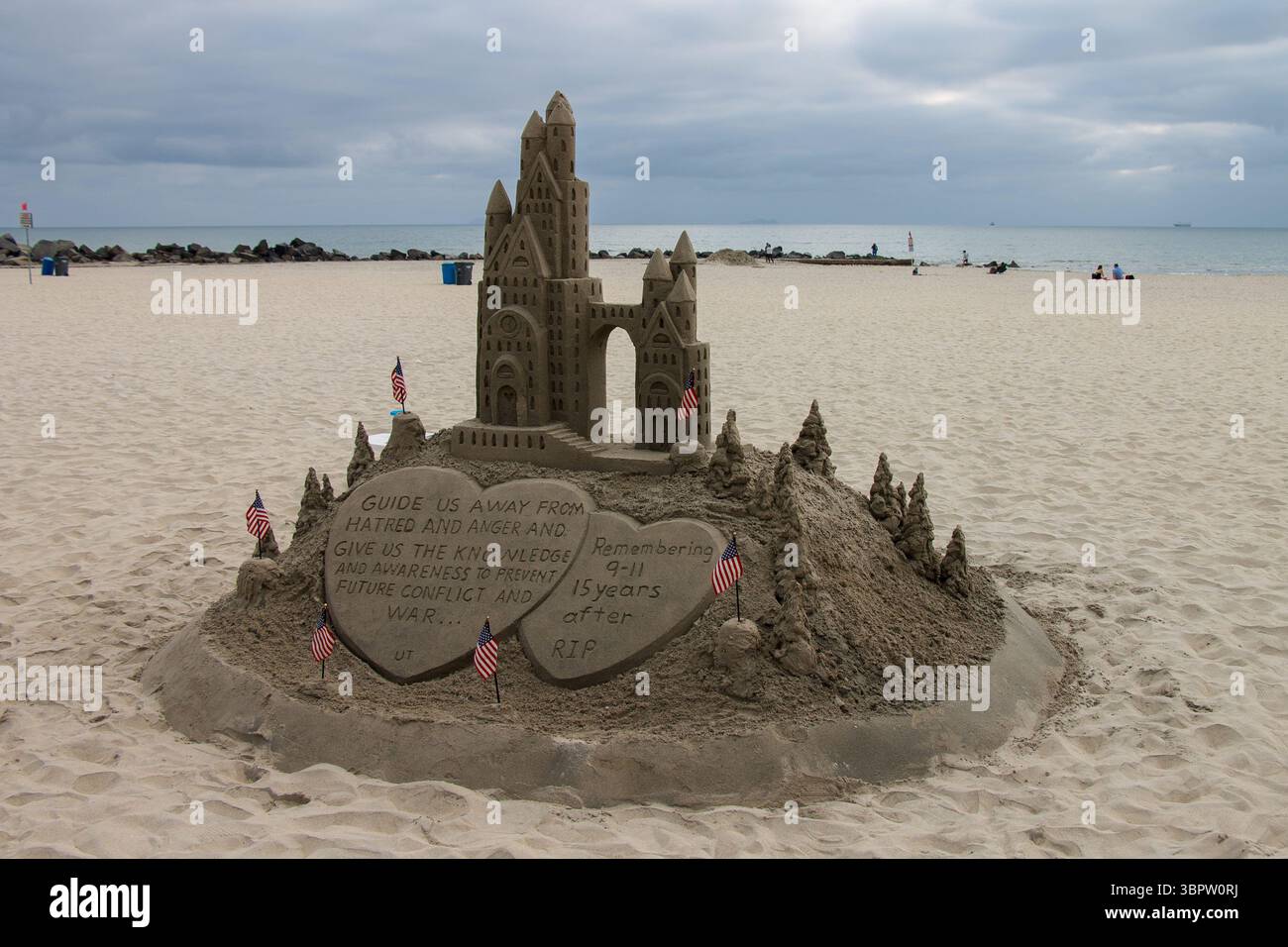 Un grande libro di memorie del Castello di sabbia del 9-11 presso la baia della spiaggia di Coronado, l'isola di Coronado, San Diego, Caflifornia, Stati Uniti Foto Stock