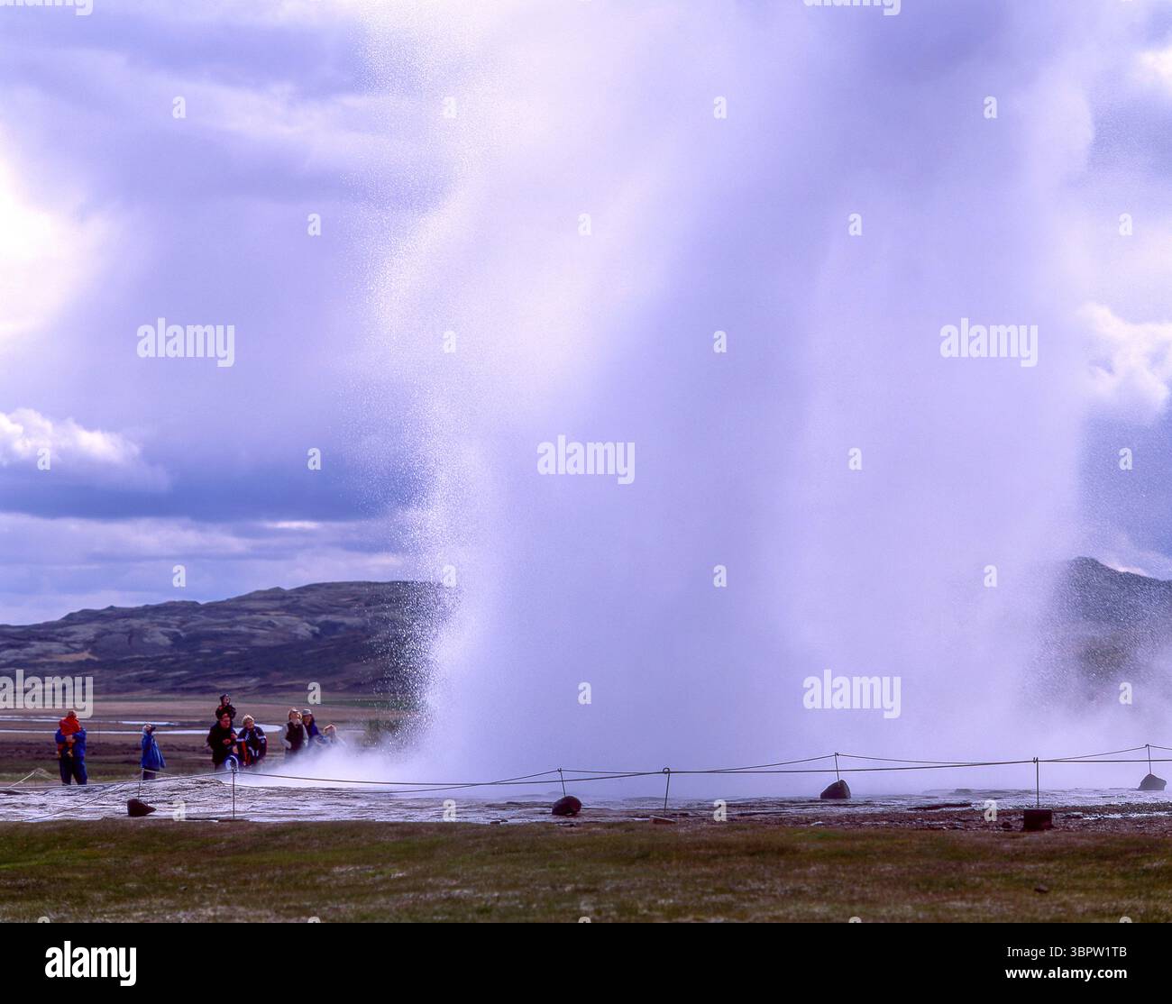 Il grande Geysir, Strokkur, Repubblica di Islanda Foto Stock