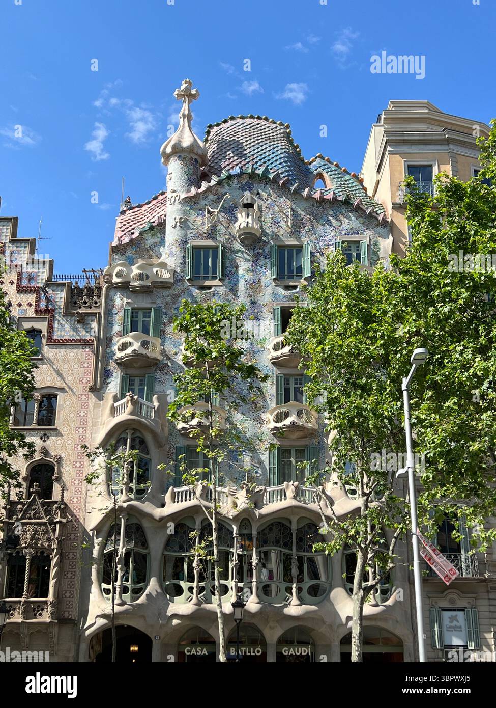 Barcellona, Spagna, 01 maggio 2022, Casa Batlló, un capolavoro architettonico iconico di Antoni Gaudí. Foto Stock