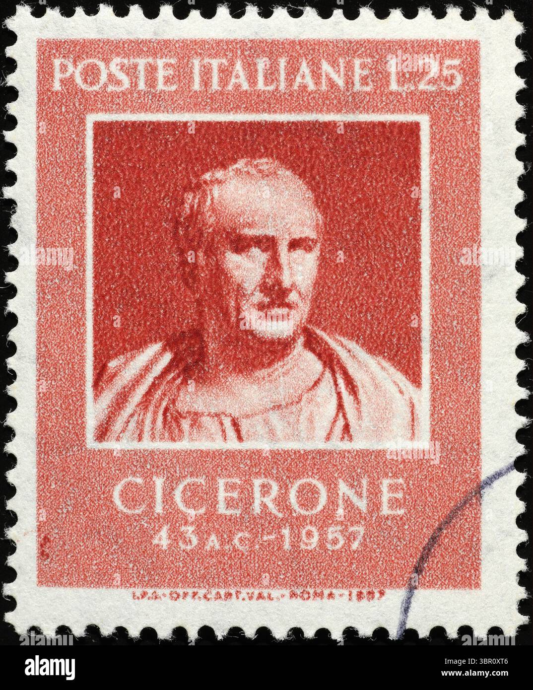 Statua di Cicerone sull'antico francobollo italiano Foto Stock