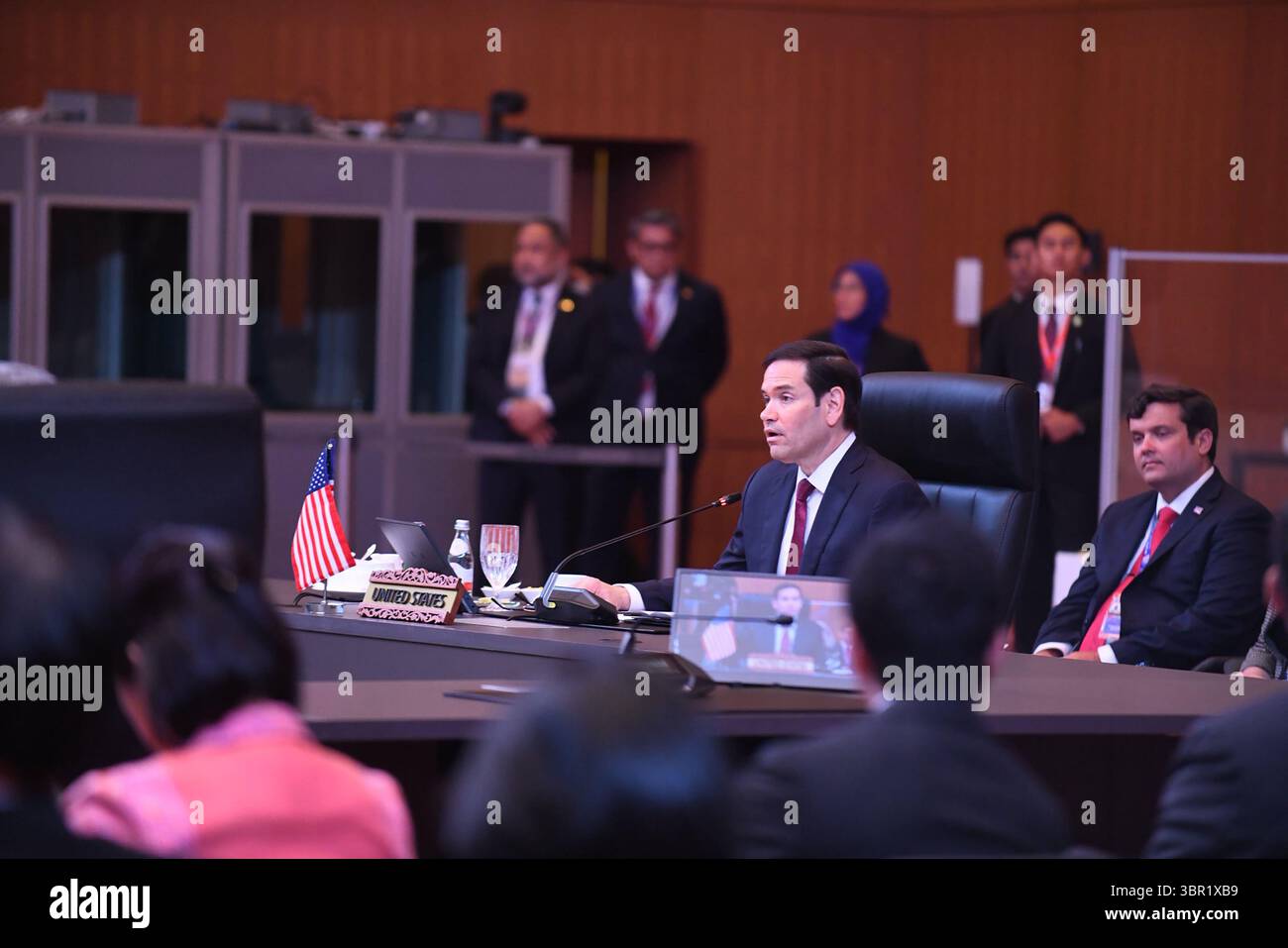 Kuala Lumpur, Malesia. 10 luglio 2025. Il Segretario di Stato DEGLI STATI UNITI Marco Rubio interviene durante la 58a riunione dei Ministri degli Esteri dell'Associazione delle Nazioni del Sud-Est Asiatico (ASEAN) e le relative riunioni presso il Centro Congressi di Kuala Lumpur, Malesia, giovedì 10 luglio 2025. Foto di ASEAN/UPI credito: UPI/Alamy Live News Foto Stock