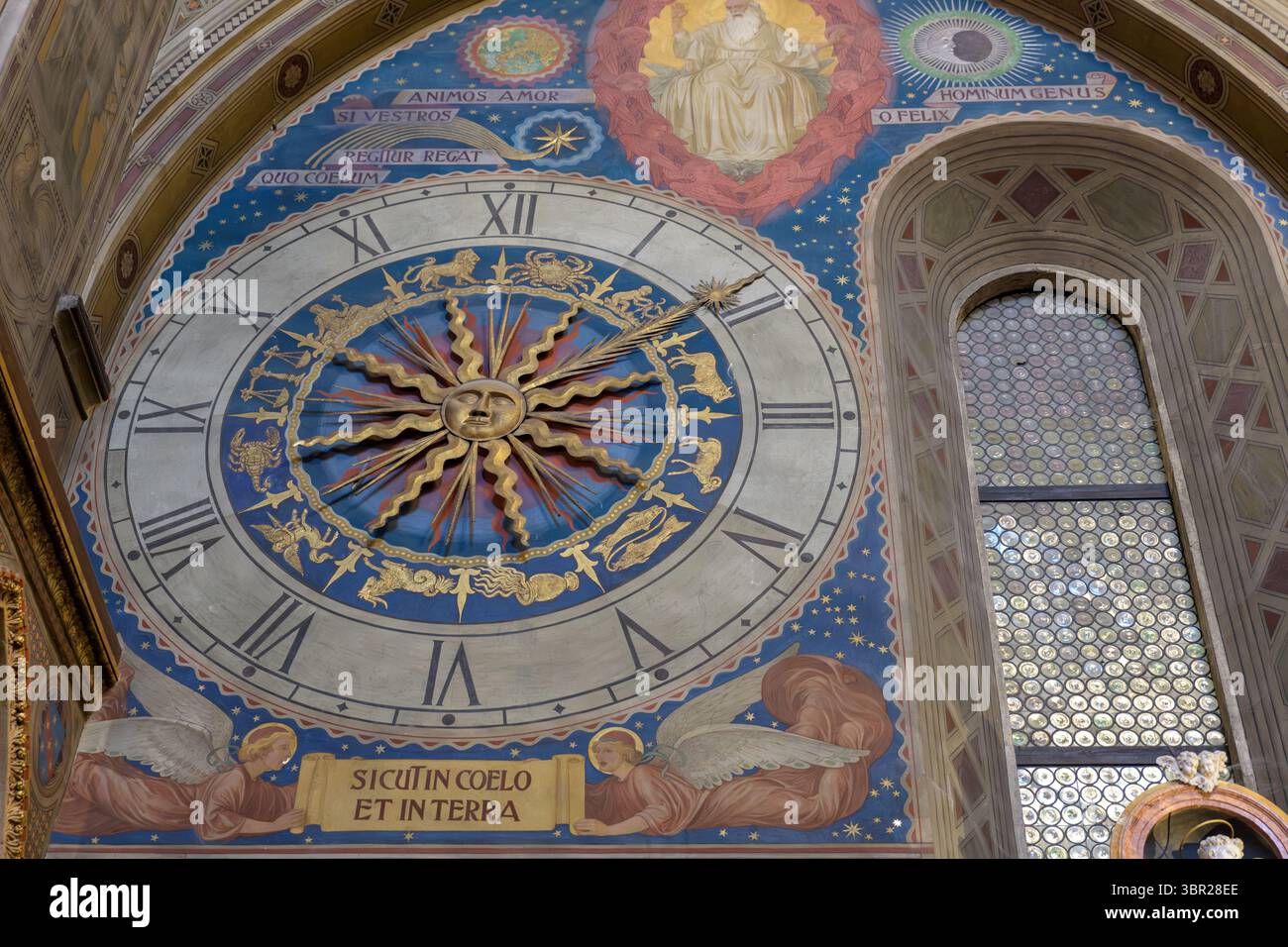 Orologio astronomico della Basilica di Sant'Antonio a Padova, con segni zodiacali e immagini celesti. Foto Stock