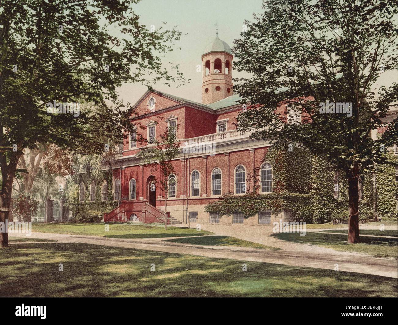 30 aprile 2011, Cambridge, Massachusetts, Stati Uniti: Harvard House, Università di Harvard, Cambridge, Massachusetts, Stati Uniti, Detroit Publishing Company, 1899 (immagine di credito: © JT Vintage/Glasshouse via ZUMA Wire) Foto Stock