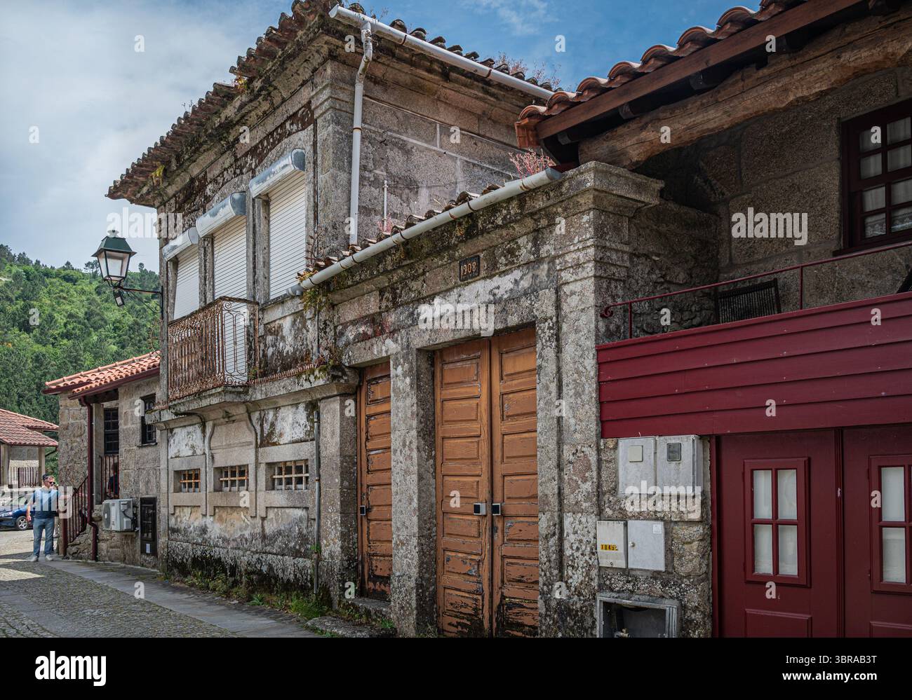 Sistelo, una graziosa cittadina nel comune di Arcos de Valdevez, a Viana do Castelo, Portogallo. A volte conosciuto come il piccolo Tibet portoghese. Foto Stock