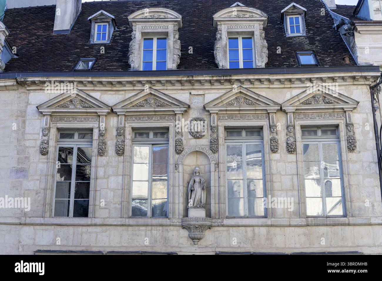 Palazzo medievale Palazzo Ducale di Digione (Palais des Ducs et des Etats de Bourgogne) nel centro storico, Digione, Cote d'Or, Borgogna, Borgogna-Fran Foto Stock