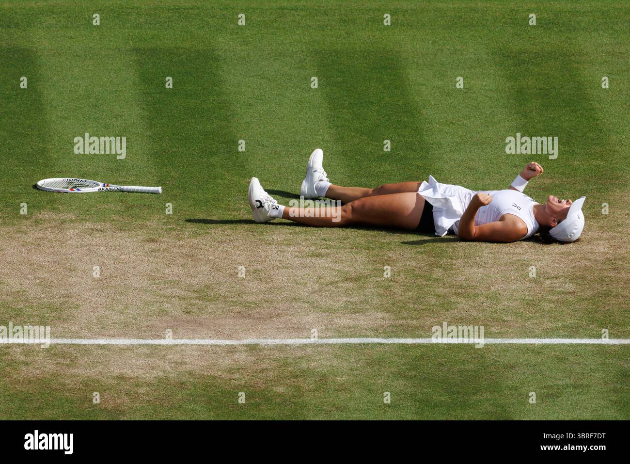 Wimbledon, Regno Unito. 12 luglio 2025. IgA Swiatek (POL) vince il Ladie's Championship a Wimbledon 2025. Crediti: Corleve/Alamy Live News Foto Stock