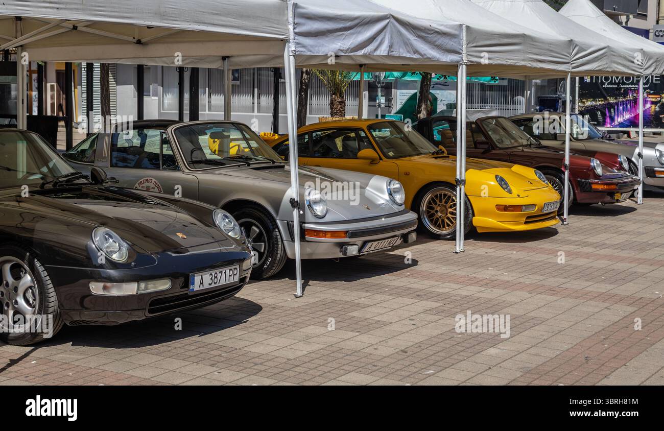 Pomerie, Burgas, Bulgaria - 12 luglio 2025: Retro Porsche 911 sull'evento auto d'epoca a Pomorie, Burgas, Bulgaria Foto Stock