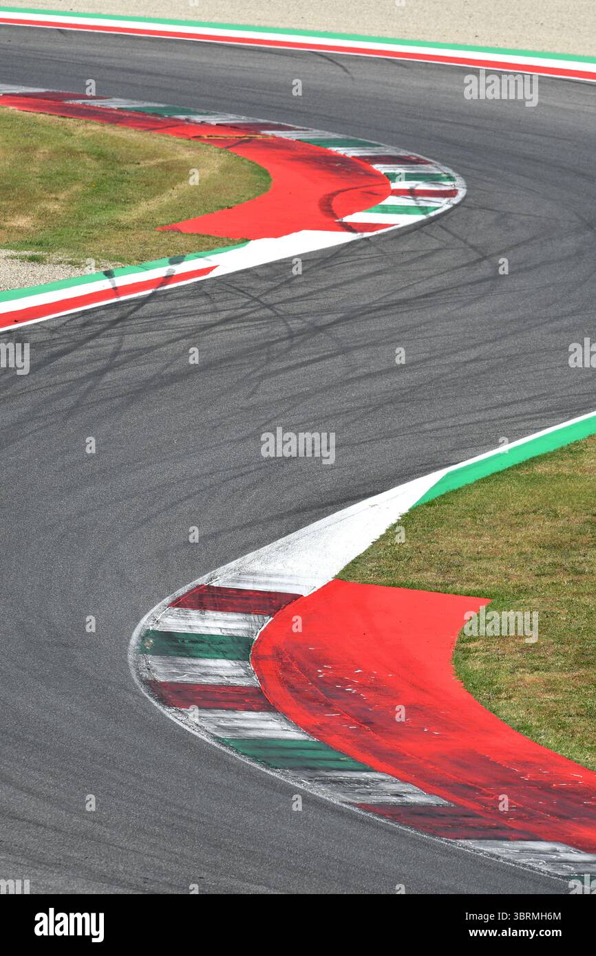 marciapiede su una pista da corsa Foto Stock