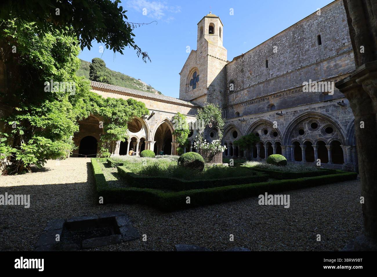 Abbazia di Fontfroide, abbazia cistercense, città di Narbona, dipartimento di Aude, Francia Foto Stock