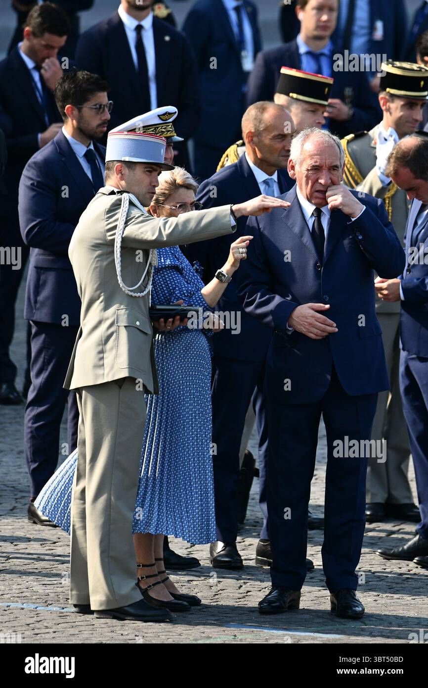 Parigi, Francia. 14 luglio 2025. 14 luglio 2025 sfilata, sugli Champs Elysees, Parigi. - 14/07/2025 - Francia/Ile-de-France (regione)/Parigi - Julien Mattia/le Pictorium credito: LE PICTORIUM/Alamy Live News Foto Stock