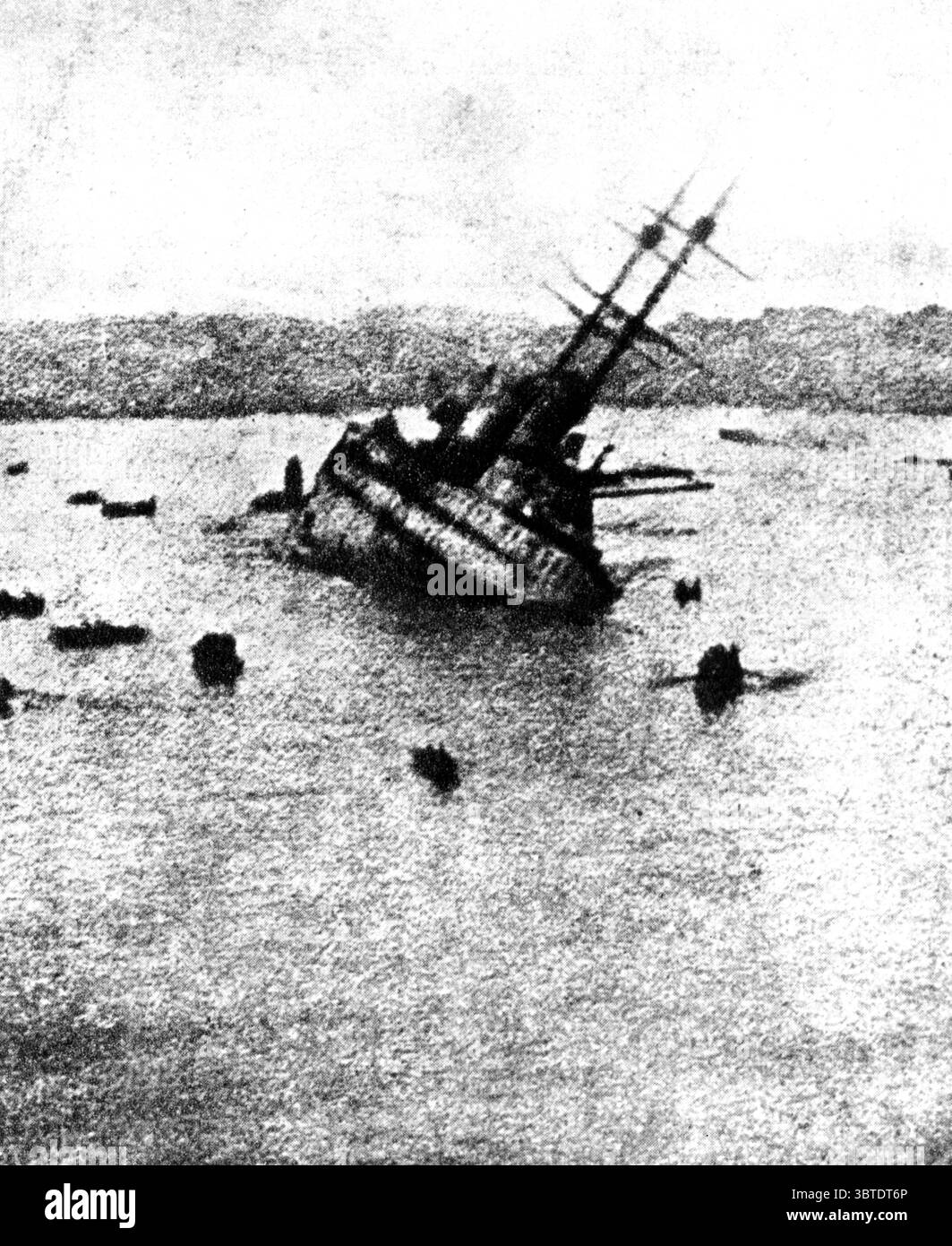 Affondamento della corazzata austriaca "Viribus Unitis" nella base navale austriaca di Pola il novembre 1918 per opera di Raffaele Paolucci e Raffaele Rossetti, che hanno entrambi la medaglia d'oro. Carlo d'Austria il 31 ottobre 1918 aveva sganciato l'intera flotta il Consiglio nazionale austriaco di Zagabria, Jugoslavia (serbo, croato, sloveno), come laici costituiscono chetosi. La flotta dell'Austria-Ungheria era quasi interamente composta da slavi che volevano il disarmo 1918 Foto Stock