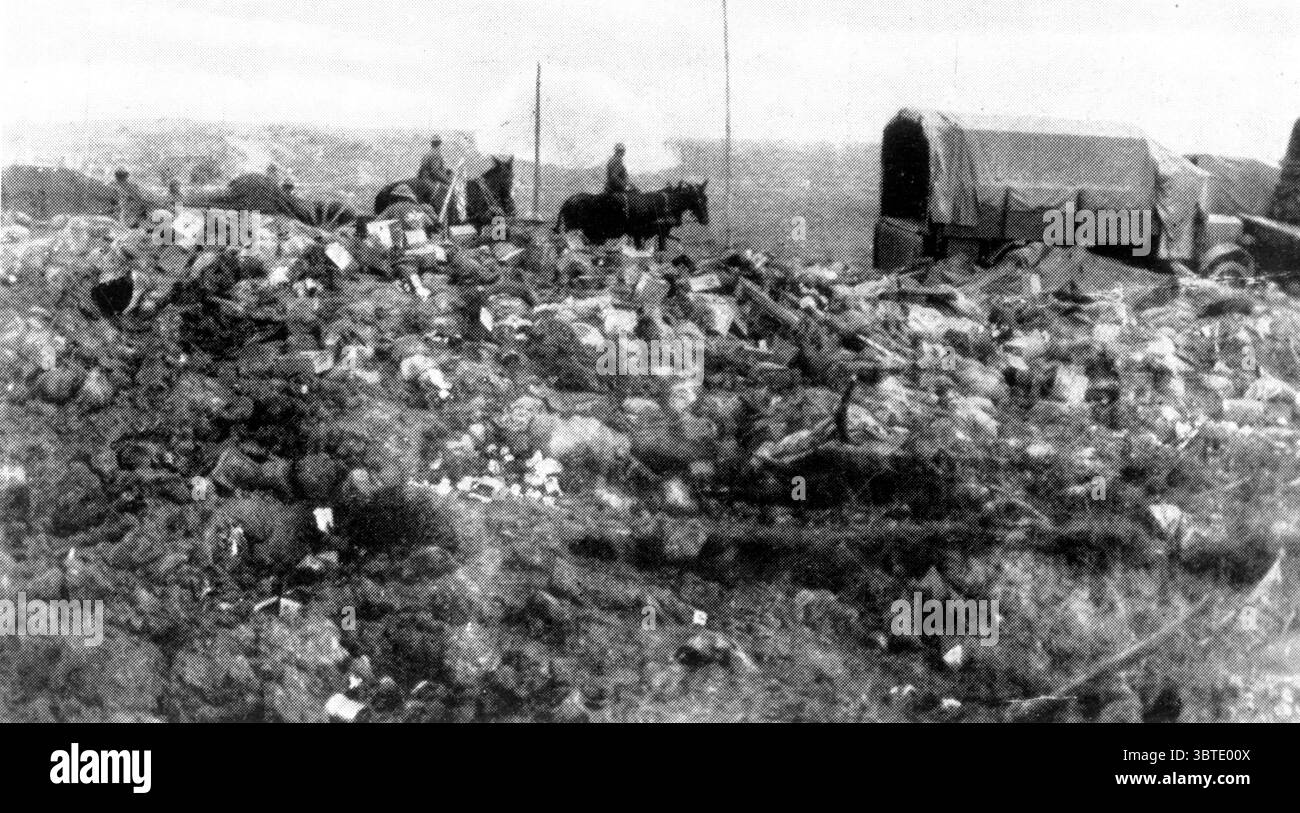 Il fronte britannico. Una batteria britannica vicino alla strada Ypres-Zonnebeke. Foto Stock
