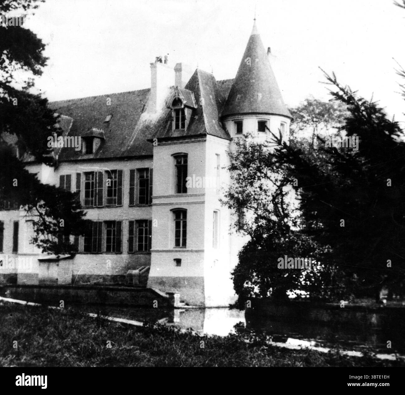 Lo Chateau de Werpe , undicesimo Ussari , si fermò a marzo a nord di Aisne . 1914 Foto Stock