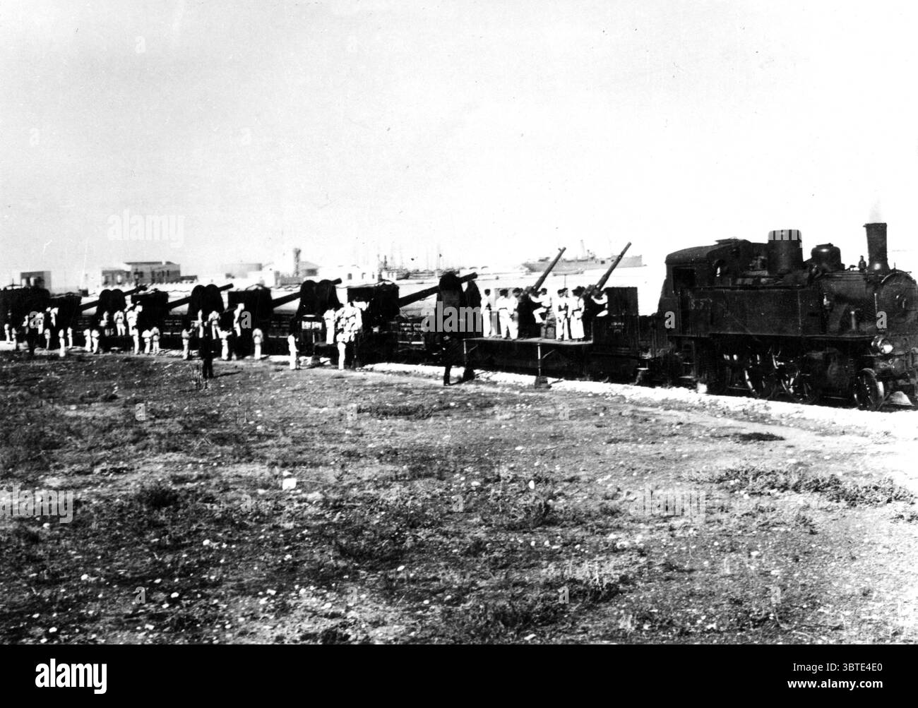 Batteria del treno . Navale . Fronte italiano . Foto Stock