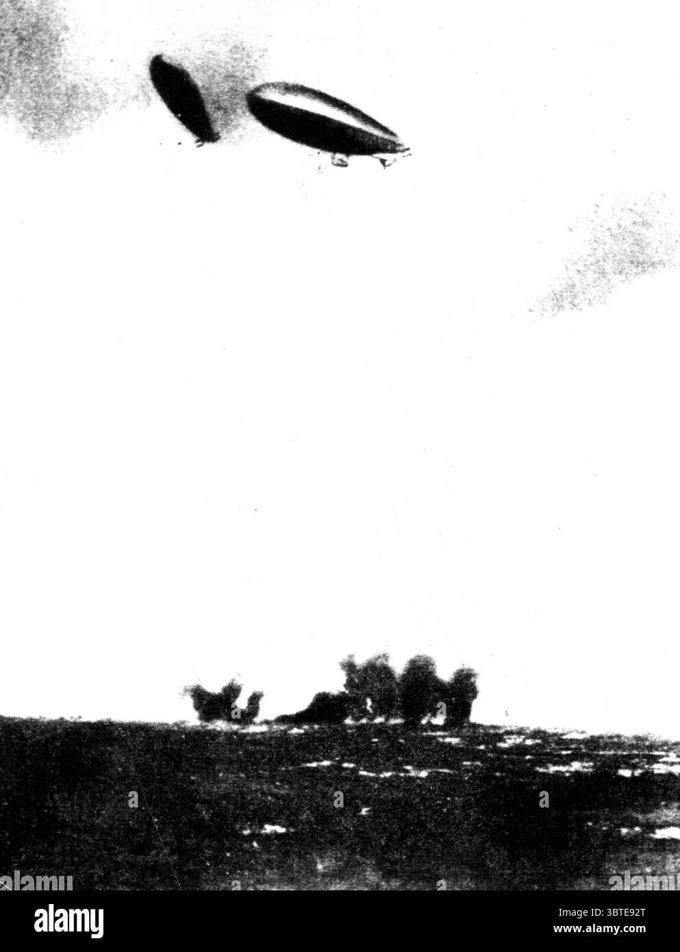 Prima guerra mondiale - bombardamenti aerei con zeppelin non completati Foto Stock