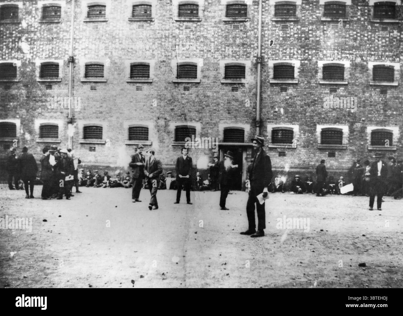 Ribelli irlandesi nella prigione di Stafford 1917 / 1918 ©TopFoto Foto Stock