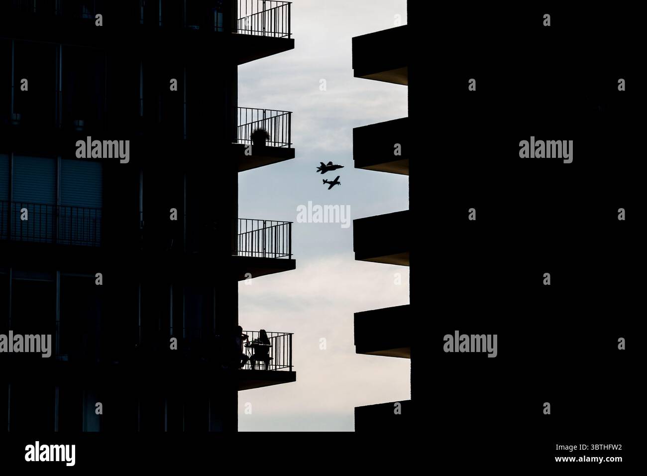 27 giugno 2017 - San Francisco, California, USA - Capitano Andrew 'Dojo' Olson, pilota e comandante dell'F-35 Demonstration Team vola su San Francisco durante lo show aereo Fleet Week del 12 ottobre 2019, a San Francisco, California. L'evento sul lungomare attira ogni anno migliaia di visitatori da tutto il mondo per guardare le esibizioni aeree. (Immagine di credito: © U.S. Air Force/ZUMA Wire/ZUMAPRESS.com) Foto Stock