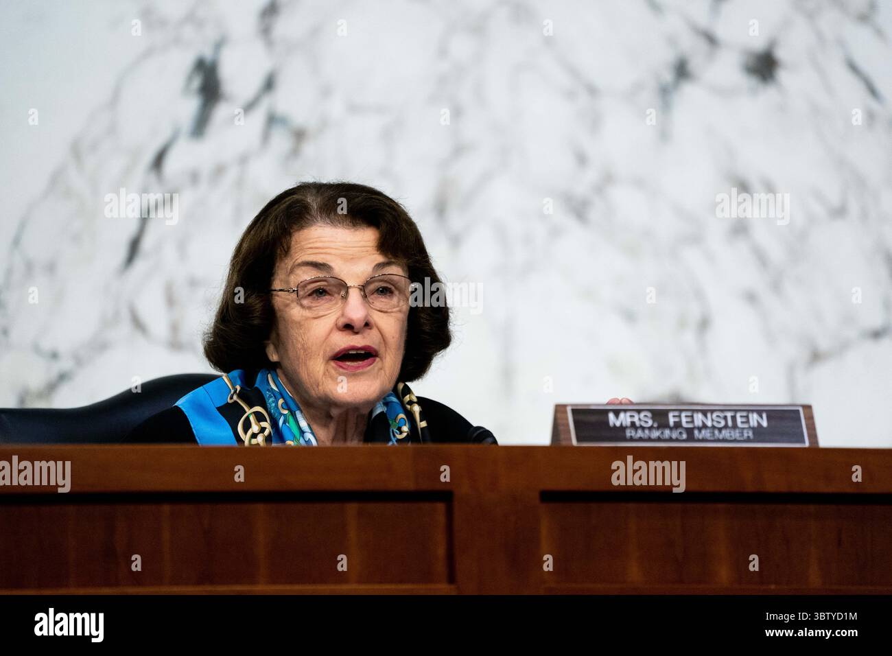 14 ottobre 2020, Washington, District of Columbia, USA: La senatrice degli Stati Uniti Dianne Feinstein (democratica della California), membro della classifica, la commissione giudiziaria del Senato degli Stati Uniti parla il terzo giorno dell'udienza di conferma del Senato del giudice Amy Coney Barrett alla Corte Suprema su Capitol Hill a Washington DC il 14 ottobre 2020 (immagine di credito: © Erin Schaff - Pool via CNP/CNP via ZUMA Wire) Foto Stock