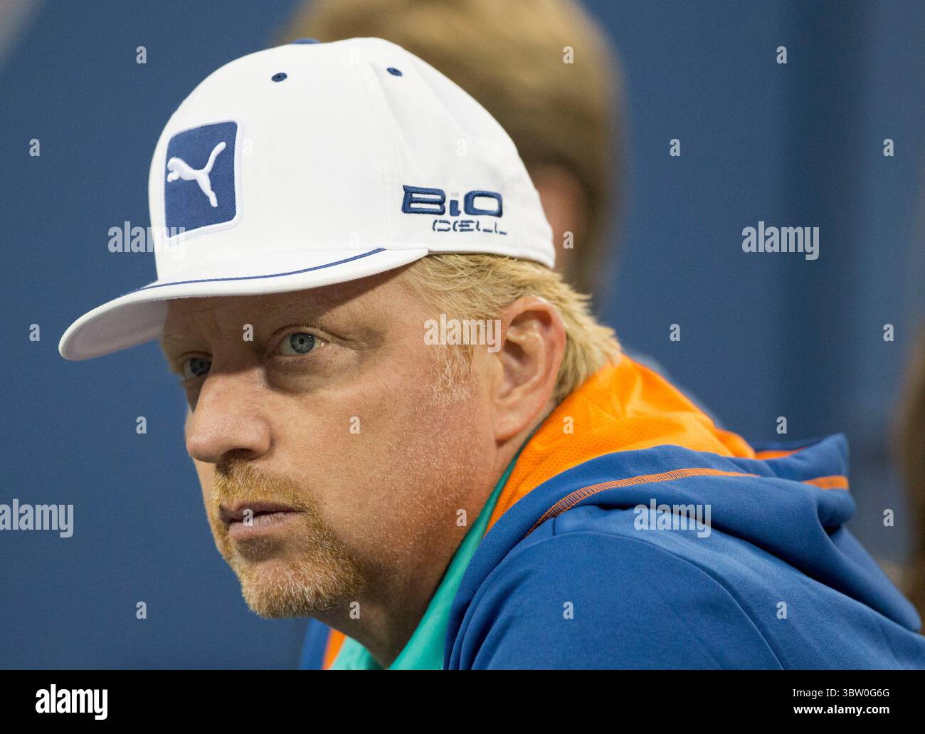 28 agosto 2014, Flushing Meadows, New York, USA: Boris Becker accusato di non aver consegnato i trofei di Wimbledon. FOTO FILE: Boris Becker guarda Andy Murray giocare contro Matthias Bachinger durante il loro secondo turno il giorno quattro degli US Open 2014 all'USTA Billie Jean King National Tennis Center giovedì 28 agosto 2014 a Flushing Meadows, New York. JAVIER ROJAS/PI (immagine di credito: © Prensa Internacional via cavo ZUMA) Foto Stock