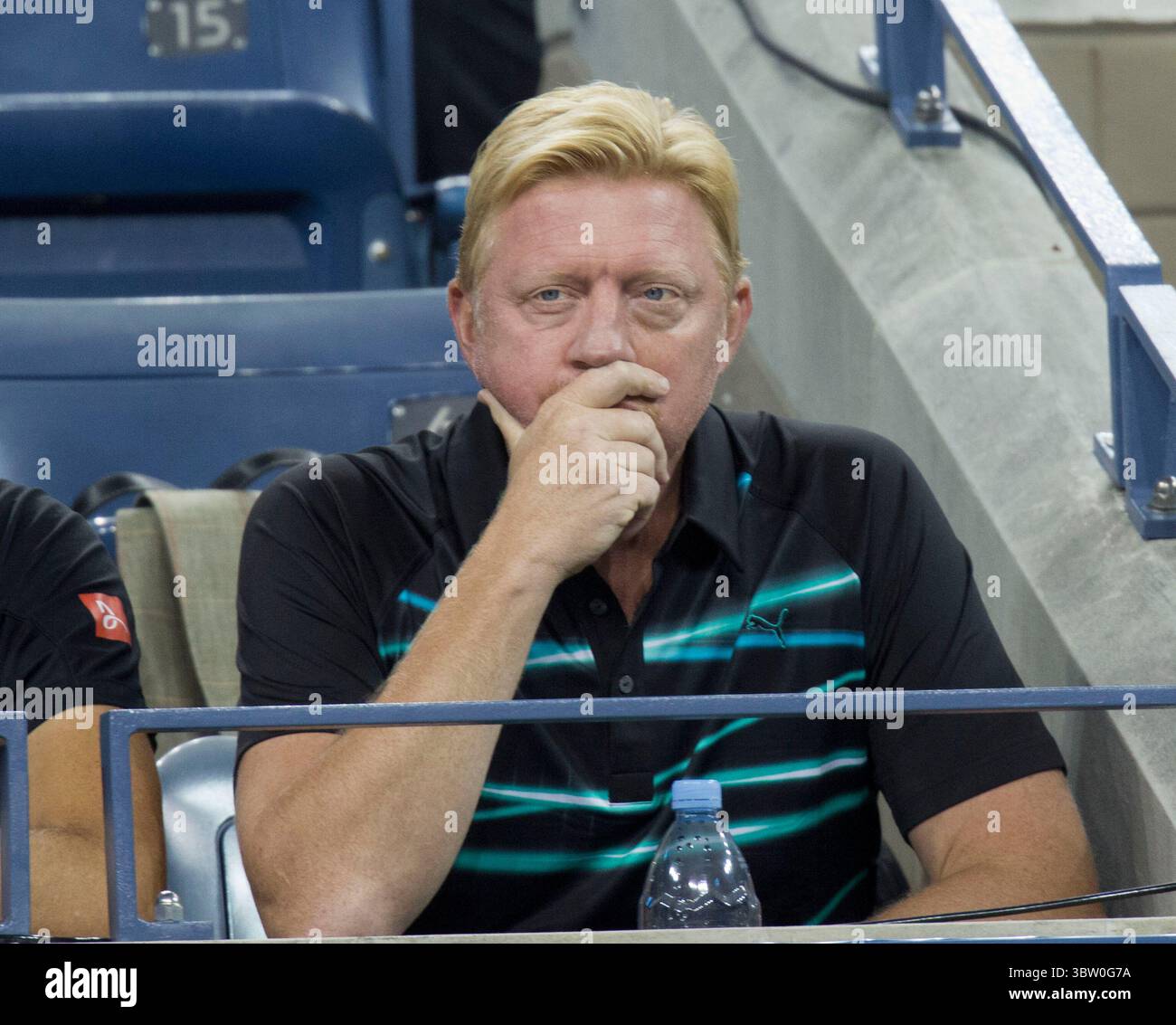 3 settembre 2014, Flushing Meadows, New York, USA: Boris Becker accusato di non aver consegnato i trofei di Wimbledon. FOTO del FILE: Boris Becker guarda Novak Djokovic giocare Andy Murray il giorno dieci degli US Open 2014 all'USTA Billie Jean King National Tennis Center mercoledì 3 settembre 2014 a Flushing Meadows, New York. JAVIER ROJAS/PI (immagine di credito: © Prensa Internacional via cavo ZUMA) Foto Stock