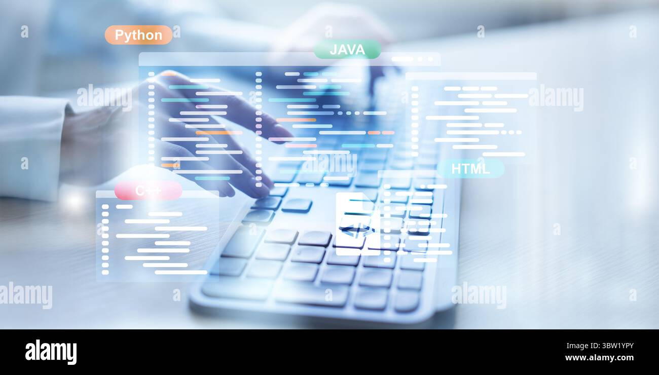 Linguaggi di programmazione e sviluppo software visualizzati su un'interfaccia di codifica virtuale. Foto Stock