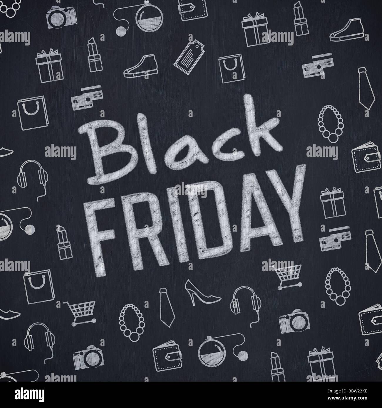 Il testo del Black Friday viene visualizzato sullo sfondo della lavagna, circondato da icone dello shopping disegnate con gesso Foto Stock