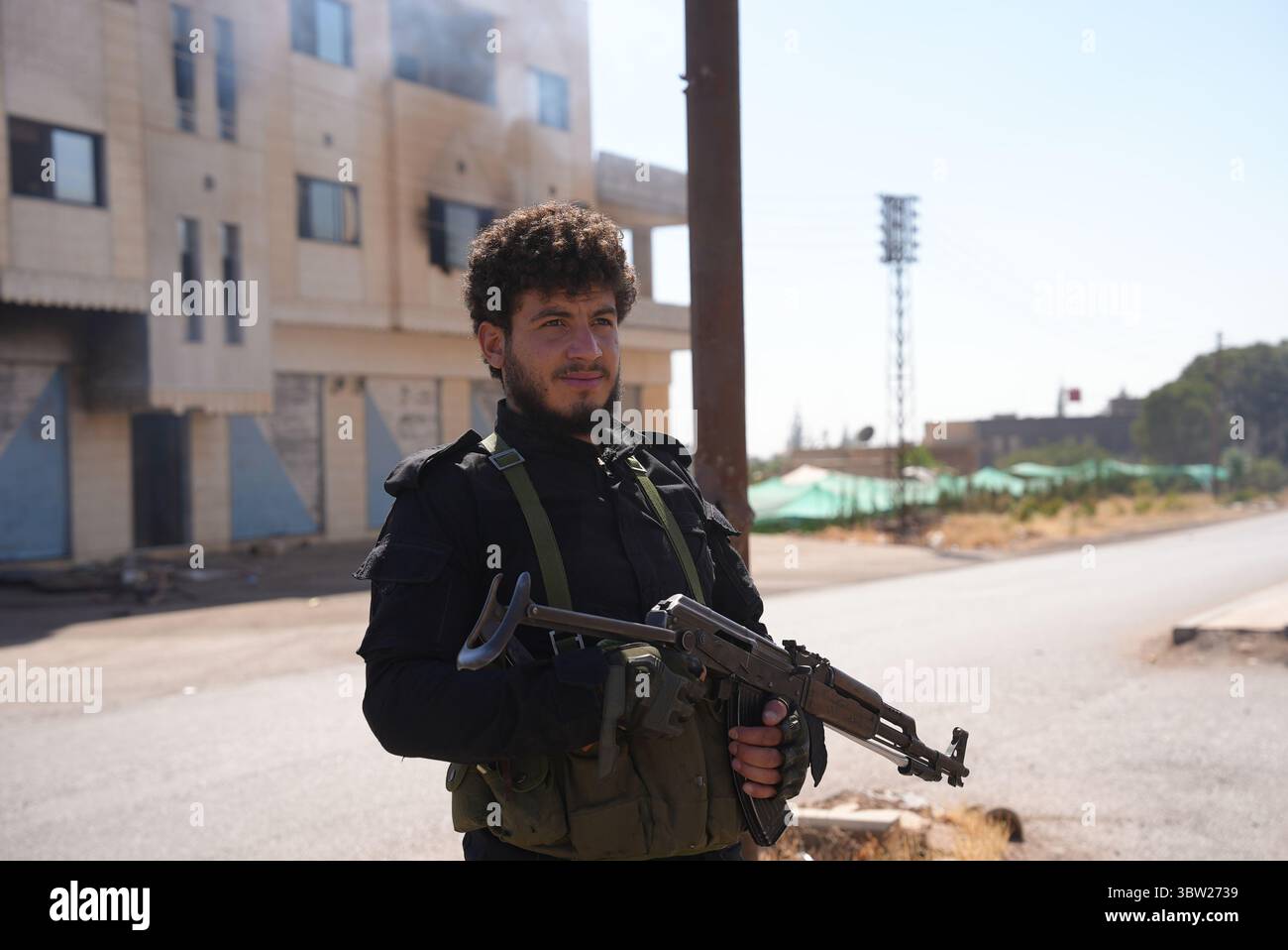 Le forze di sicurezza siriane si schierano nella città drusa di Sweida per proteggere i civili Foto Stock