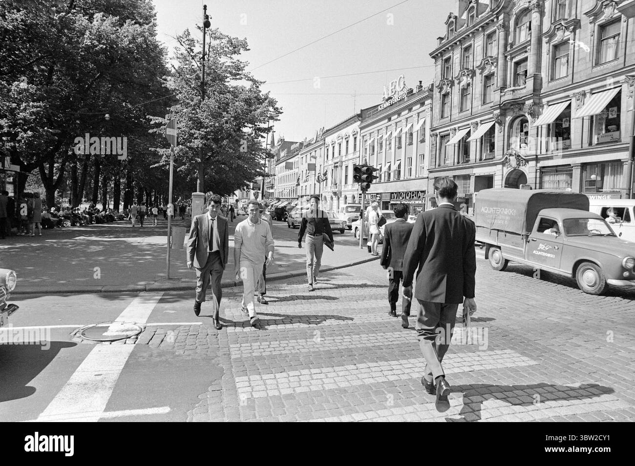 Aktuell 28-4-1969 : ci piace? Bill Caldwell, uno scrittore americano di colore, ha vissuto in Norvegia per sei anni. Conosce meglio della maggior parte dei norvegesi le opinioni delle persone colorate. È un mito che il pregiudizio razziale non esista in Norvegia, dice Bill Caldwell. Foto: Ivar Aaserud / Aktuell / NTB ***FOTO NON ELABORATA*** *il testo è tradotto automaticamente* Foto Stock Aktuell 28-4-1969 : ci piace? Bill Caldwell, uno scrittore americano di colore, ha vissuto in Norvegia per sei anni. Conosce meglio della maggior parte dei norvegesi le opinioni delle persone colorate. È un mito che il pregiudizio razziale non esista in Norvegia, dice Bill Caldwell. Foto: Ivar Aaserud / Aktuell / NTB ***FOTO NON ELABORATA*** *il testo è tradotto automaticamente* Foto Stock