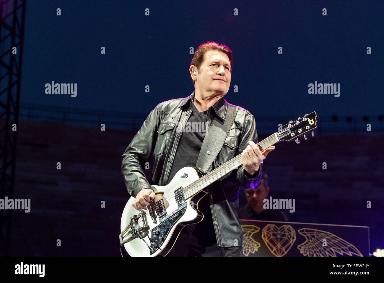 Arena, Verona, Italia, 15 luglio 2025, Charlie Burchill (Simple Minds) durante Simple Minds - Concerto musicale Foto Stock