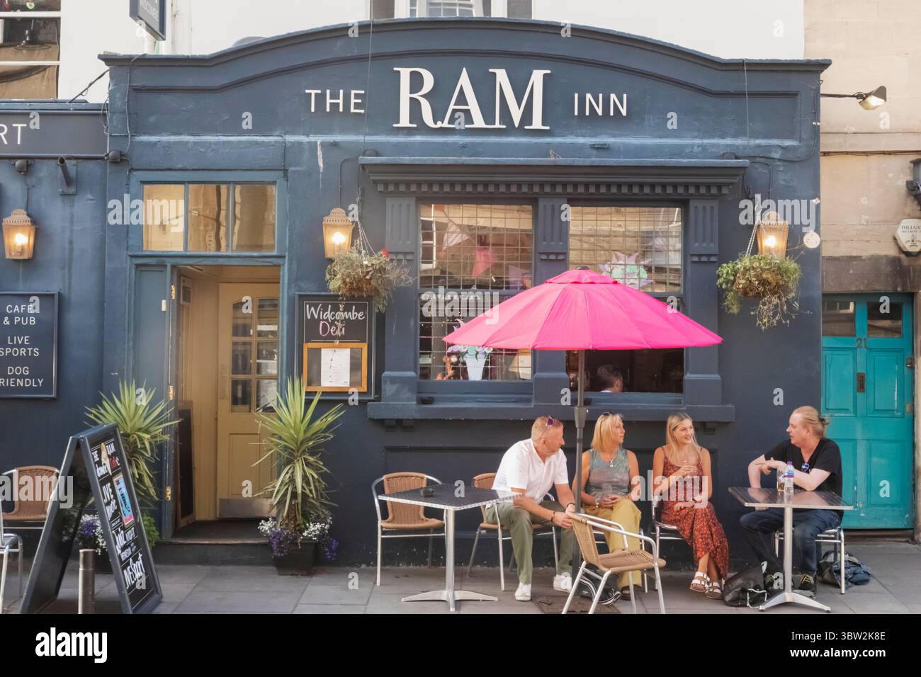 Inghilterra, Somerset, Bath, Widcombe, il RAM Inn Pub Foto Stock