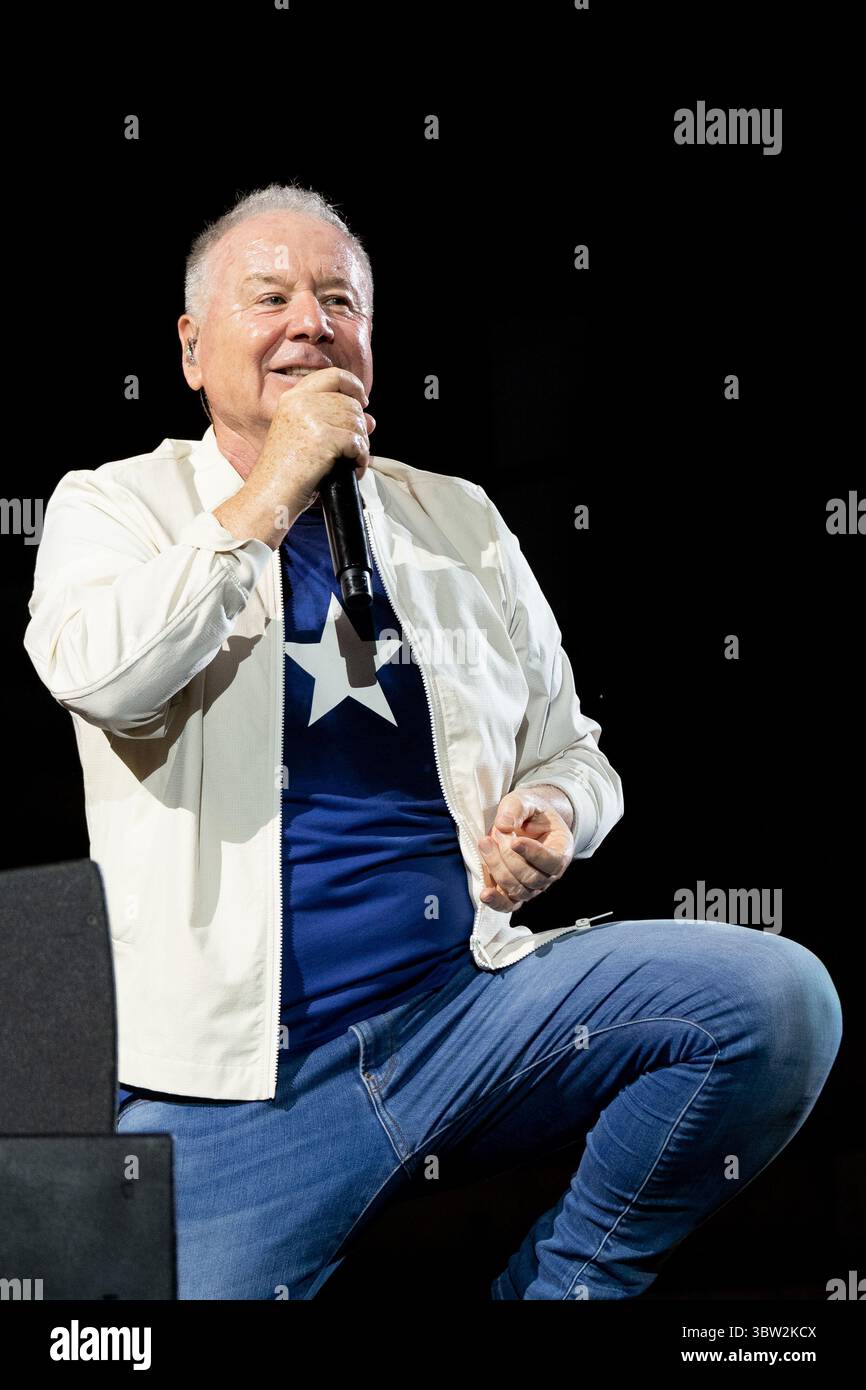 Arena, Verona, Italia, 15 luglio 2025, Jim Kerr (Simple Minds) durante Simple Minds - Concerto musicale Foto Stock