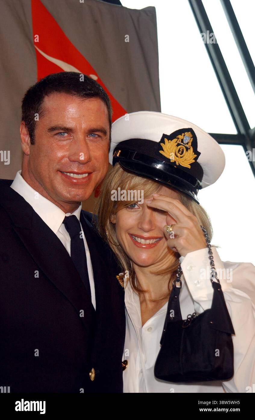 28 AGOSTO 2002 - IL TOUR GLOBALE K25984AR SPIRIT OF FRIENDSHIP SI FERMA ALL'AEROPORTO JFK, NYC 08/28/02. (Immagine di credito: © Andrea Renault/ZUMA Wire) Foto Stock