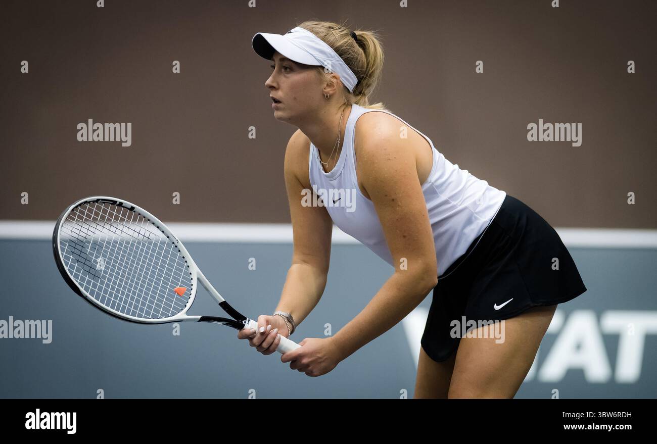9 novembre 2020, Linz, AUSTRIA: La Germania Julia Wachaczyk gioca il doppio con Laura Ioana Paar al torneo internazionale di tennis femminile di Linz WTA 2020 dell'alta Austria (immagine di credito: © Rob Prange/AFP7 via ZUMA Wire) Foto Stock