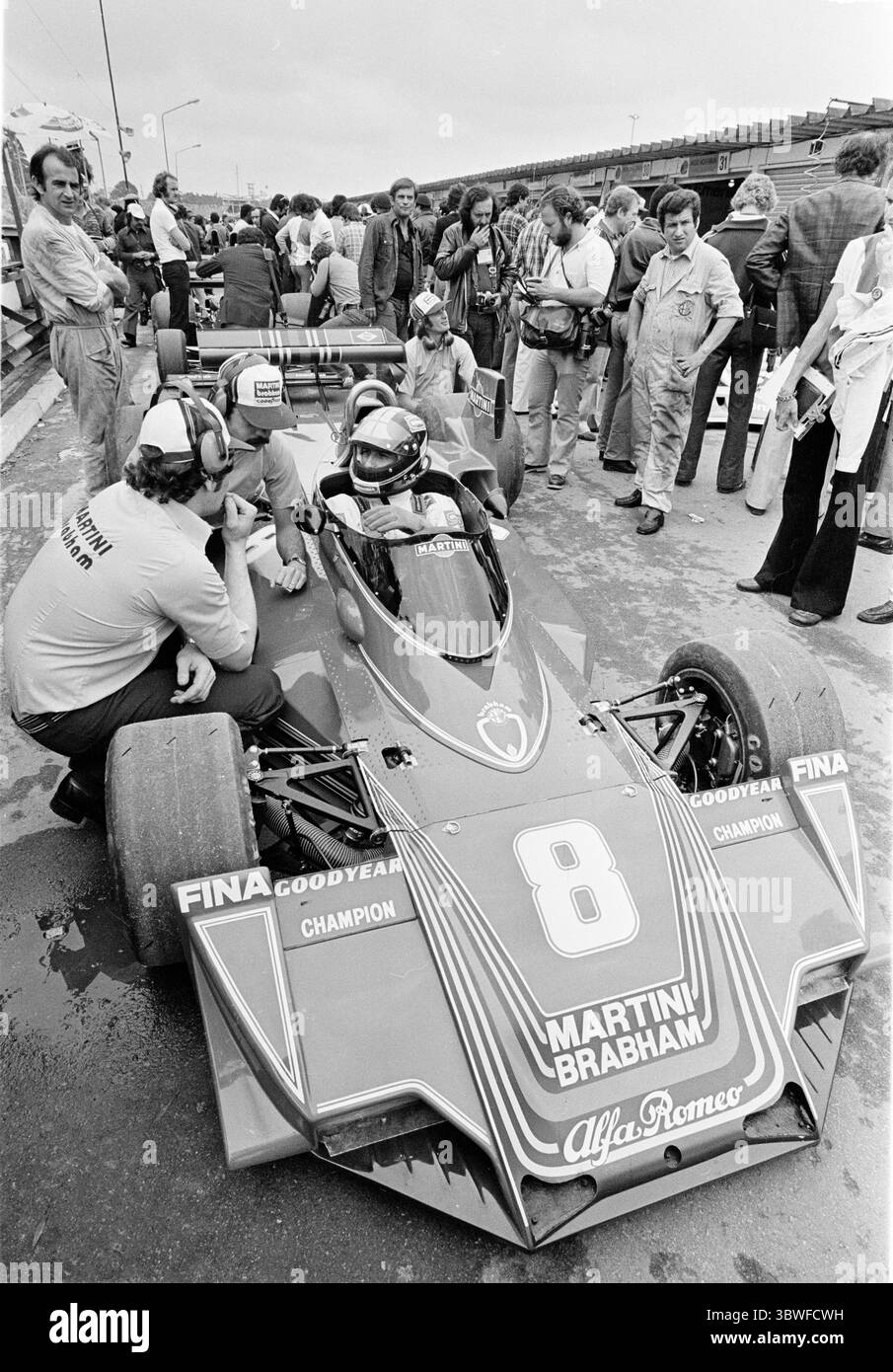 1976 - Calos Pace - Martini Brabham BT45-Alfa-Romeo F12 - Gran Premio di F1 del Brasile - Interlagos - originale negativo Imacon Scan Foto Stock