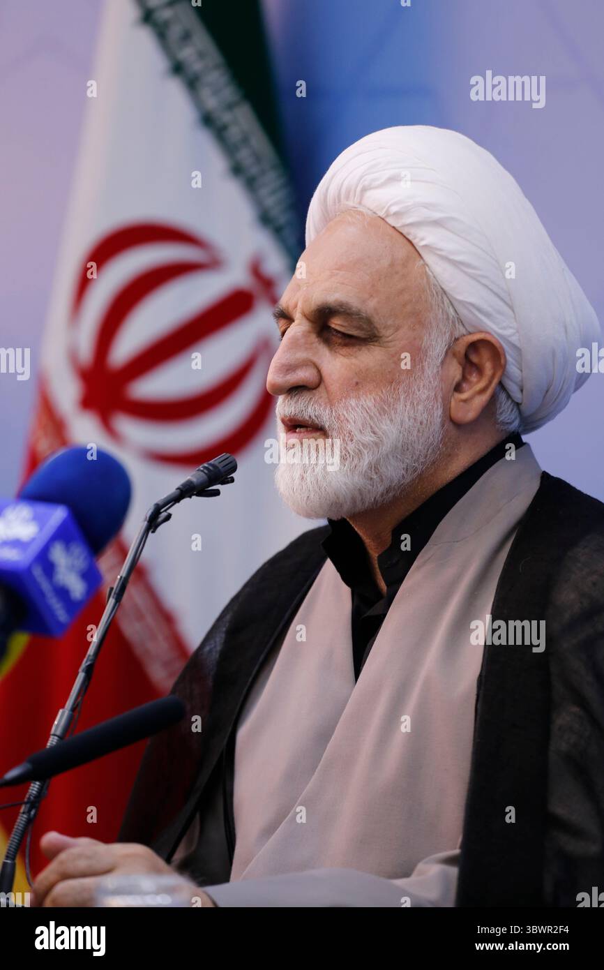 17 settembre 2017, Teheran, Iran: Questa foto mostra il nuovo capo dell'autorità giudiziaria iraniana, GHOLAMHOSSEIN MOHSENI EJEI. Mohseni-Ejei è stato nominato capo dell'autorità giudiziaria dal supremo leader iraniano, l'Ayatollah Ali Khamenei, in sostituzione del presidente eletto Ebrahim Raisi, che dovrebbe assumere l'incarico all'inizio di agosto. (Immagine di credito: © Rouzbeh Fouladi/ZUMA Wire) Foto Stock