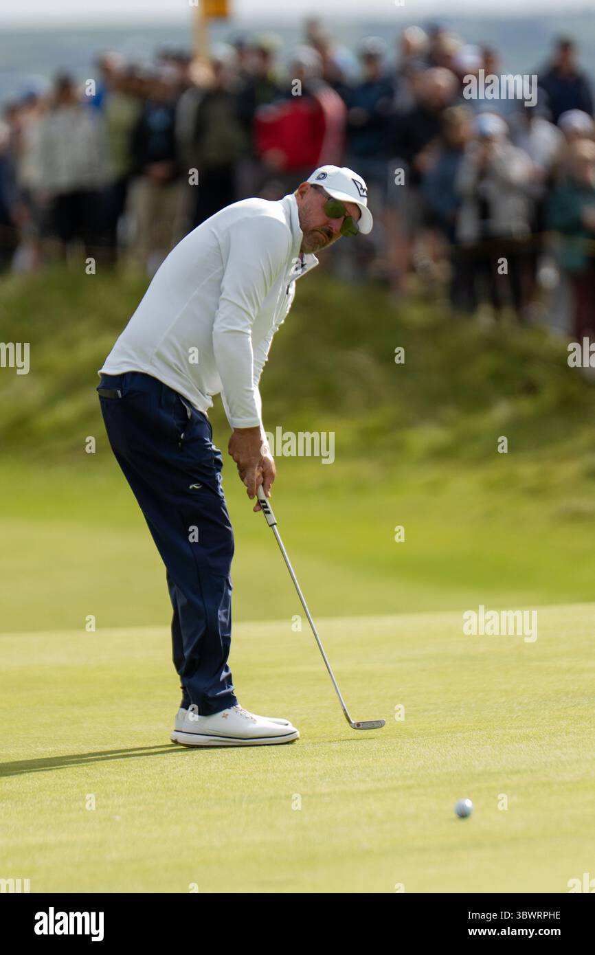 Portrush, Irlanda. 17 luglio 2025. Phil Mickelson durante il primo round del 153rd Open Championship a Royal Portrush. Crediti: Tim Gray/Alamy Live News Foto Stock