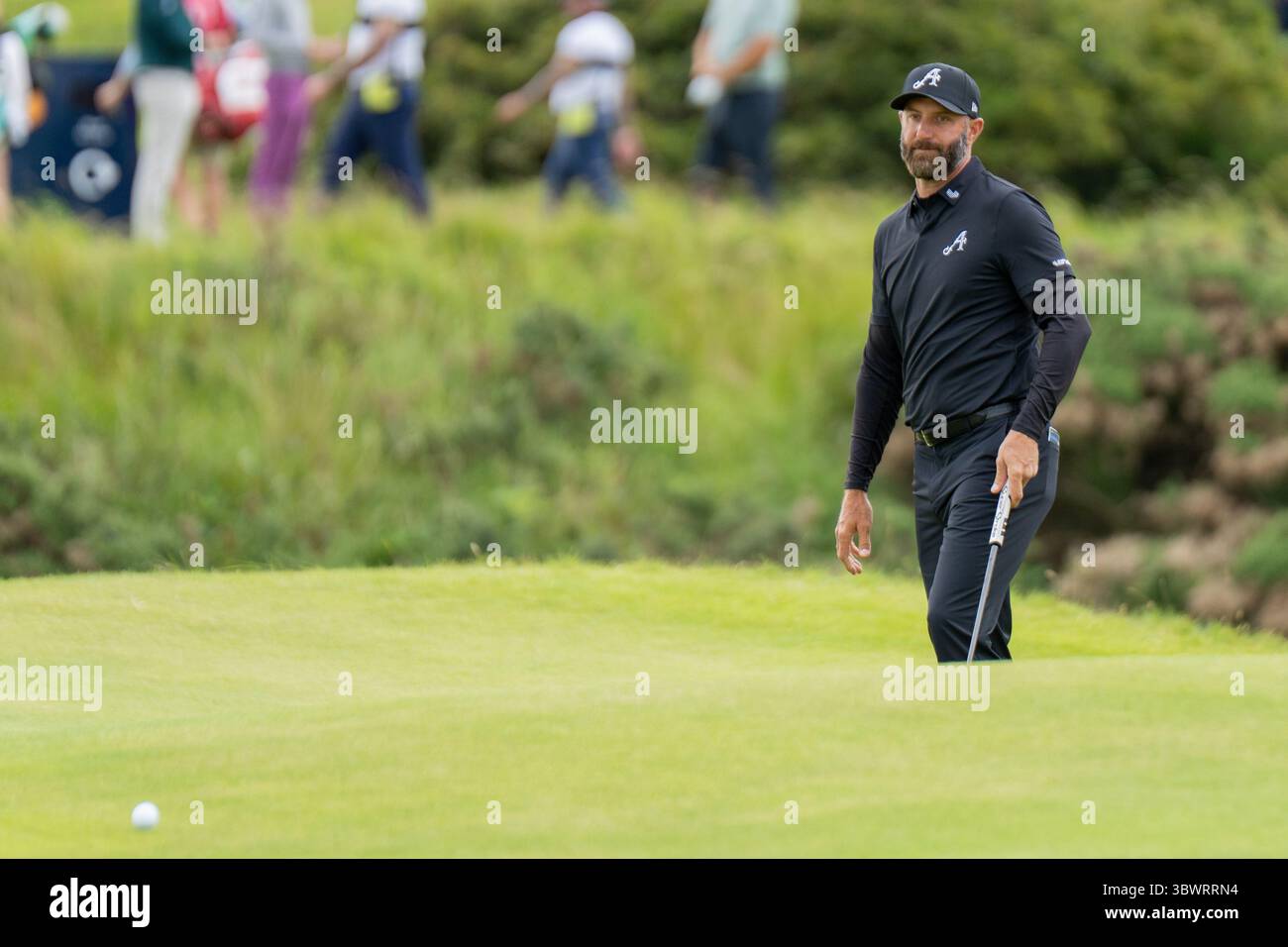 Portrush, Irlanda. 17 luglio 2025. Dustin Johnson durante il primo round del 153° Open Championship a Royal Portrush. Crediti: Tim Gray/Alamy Live News Foto Stock