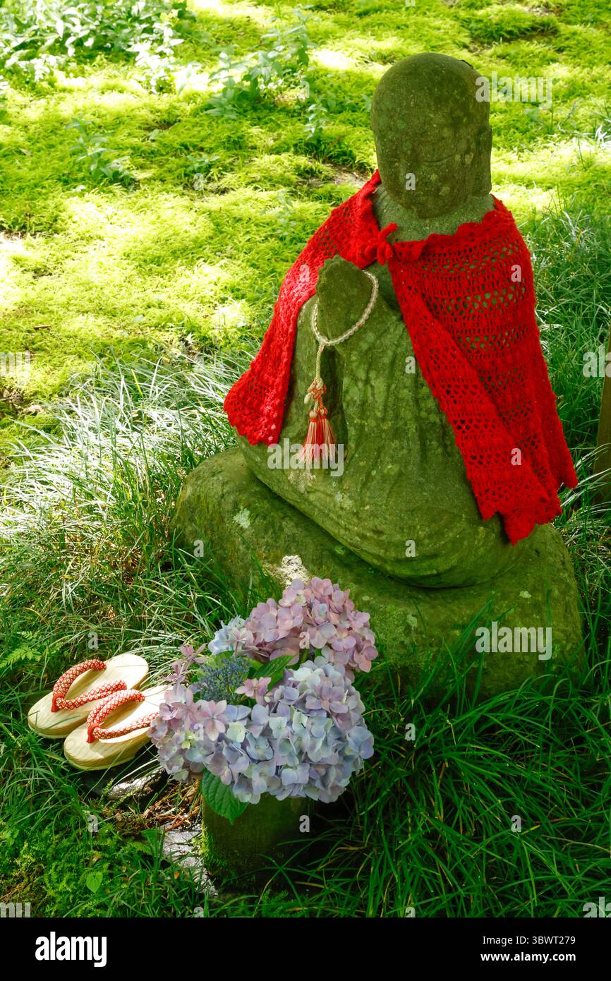 MEIGETSU-NEL TEMPIO DELLE ORTENSIE GIAPPONE Foto Stock