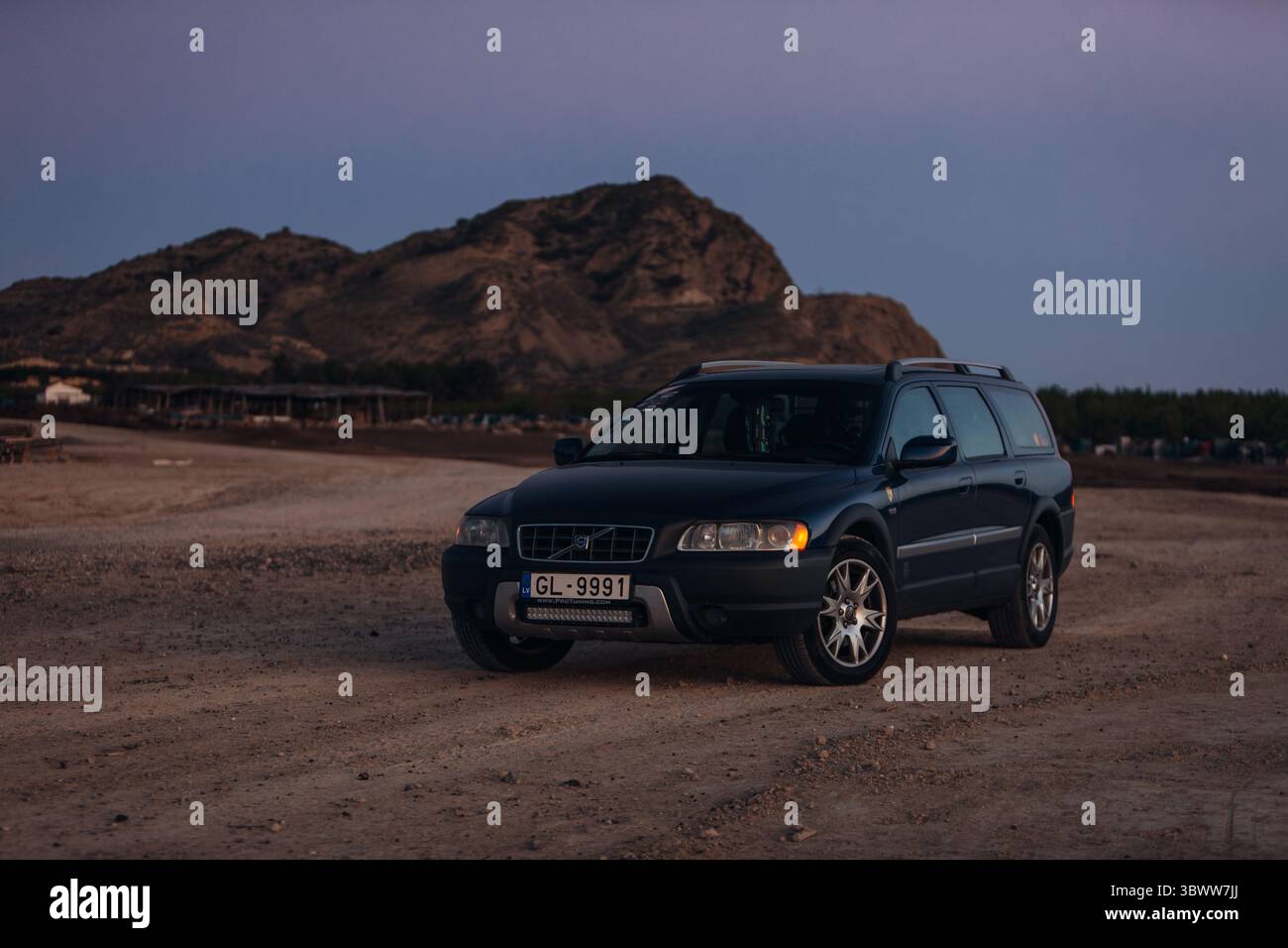 Luce di posizione posteriore della moderna SUV vista ravvicinata Foto Stock