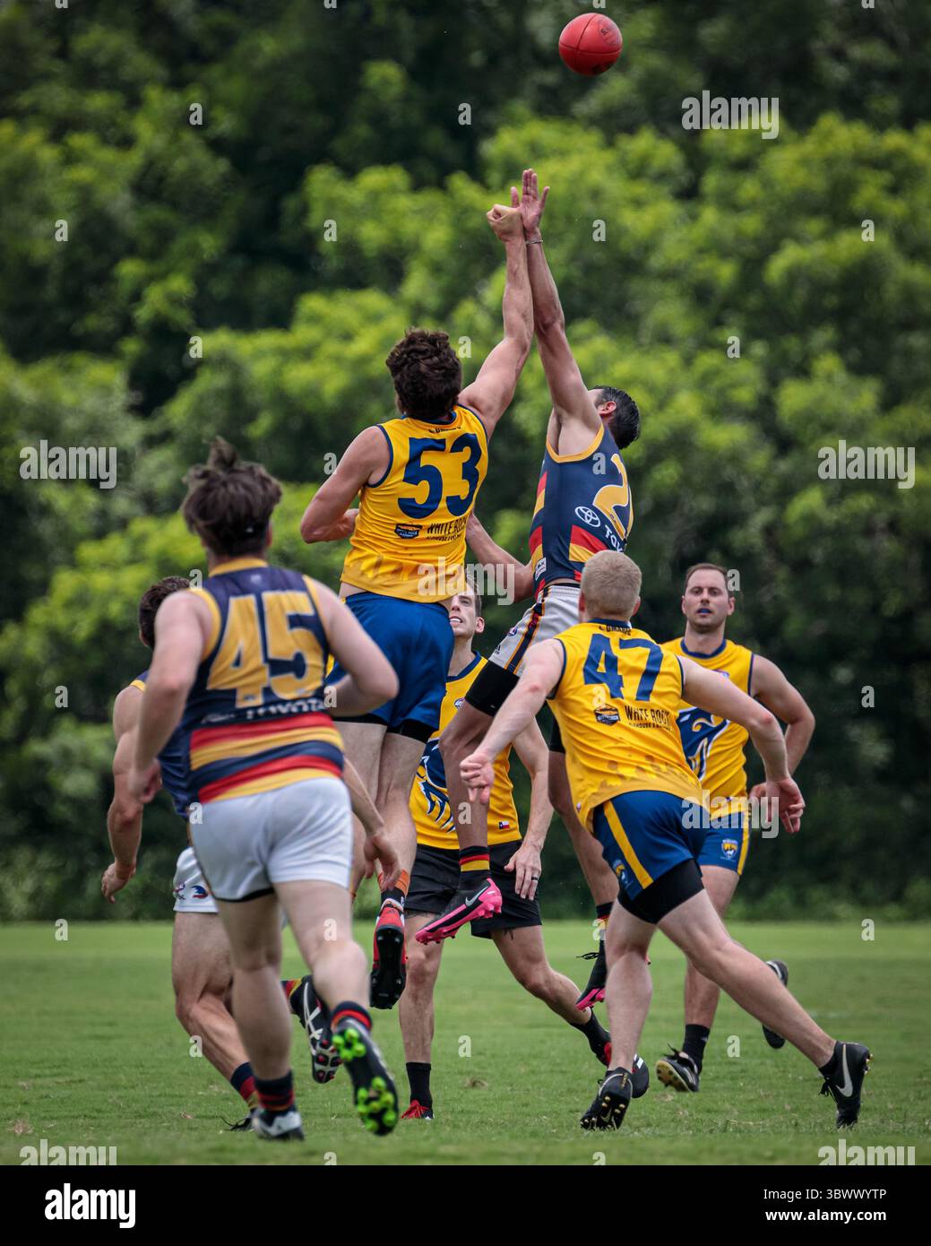 12 giugno 2021, Austin, Texas, Stati Uniti: Partita della United States Australian Football League tra i dingo Austin Crows e Dallas all'Onion Creek Soccer Complex di Austin, Texas. (Immagine di credito: © Ralph Arvesen/ZUMA Press) Foto Stock