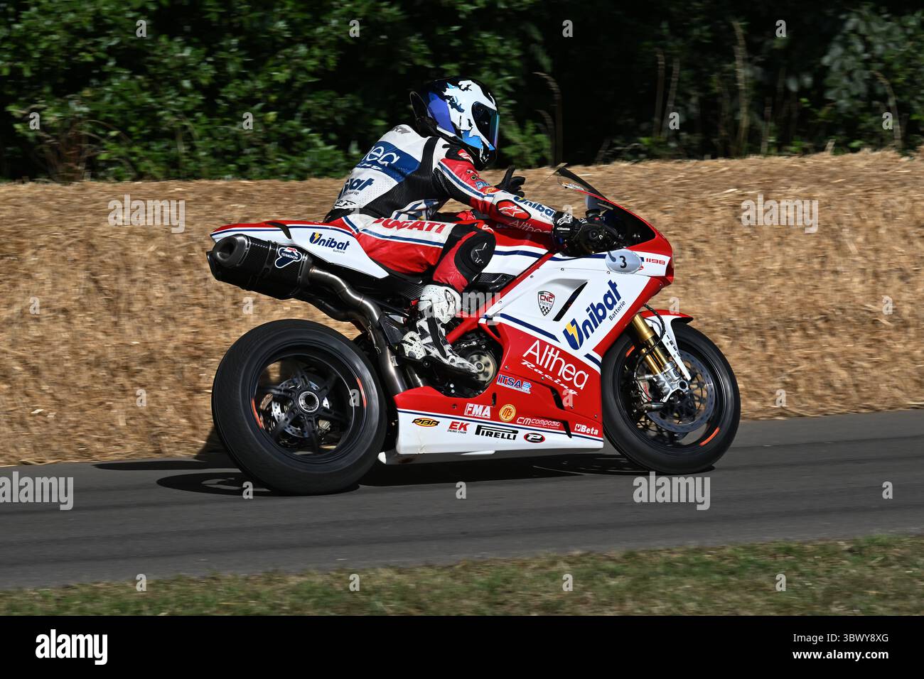 Carlos Checa, Ducati 1198, era d'oro del World Super Bikes, una celebrazione degli anni in cui Carl Fogarty, leggendario motociclistico britannico, era domi Foto Stock