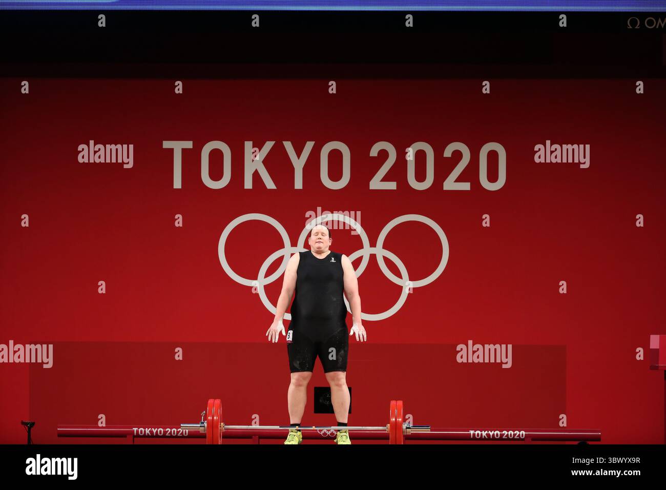 2 agosto 2021, Tokyo, Giappone: Laurel HUBBARD della nuova Zelanda fa la storia diventando la prima atleta apertamente transgender a competere alle Olimpiadi durante il Women's Weightlifting +87kg Group A al Tokyo International Forum il 2 agosto 2021 a Tokyo, Giappone (immagine di credito: © Mickael Chavet via ZUMA Press Wire) Foto Stock