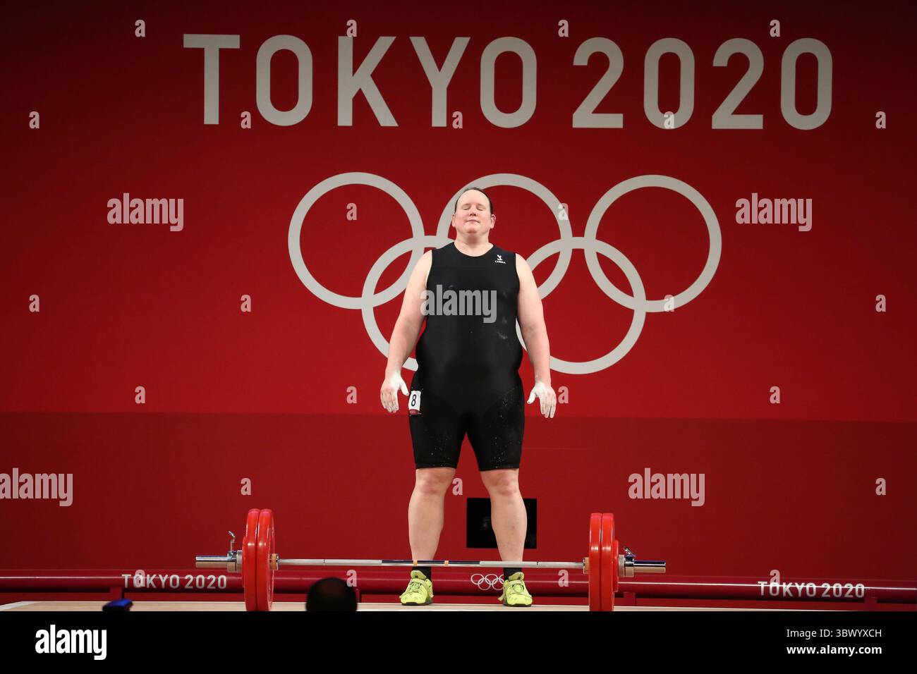 2 agosto 2021, Tokyo, Giappone: Laurel HUBBARD della nuova Zelanda fa la storia diventando la prima atleta apertamente transgender a competere alle Olimpiadi durante il Women's Weightlifting +87kg Group A al Tokyo International Forum il 2 agosto 2021 a Tokyo, Giappone (immagine di credito: © Mickael Chavet via ZUMA Press Wire) Foto Stock