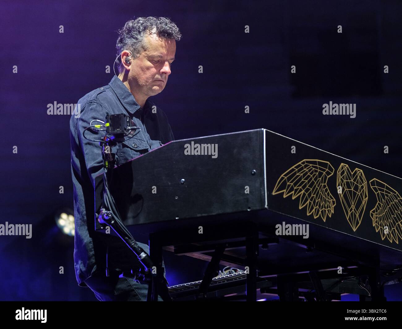 Arena, Verona, Italia, 15 luglio 2025, Erik Ljunggren durante SIMPLE MINDS - LIVE ESTIVO 2025 - Concerto musicale Foto Stock