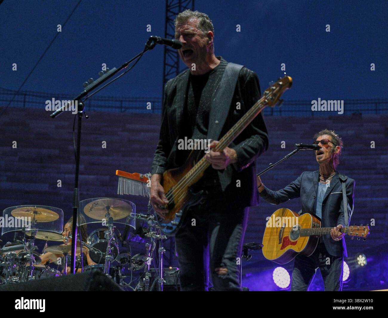 Arena, Verona, Italia, 15 luglio 2025, GED Grimes durante SIMPLE MINDS - SUMMER LIVE 2025 - Concerto musicale Foto Stock